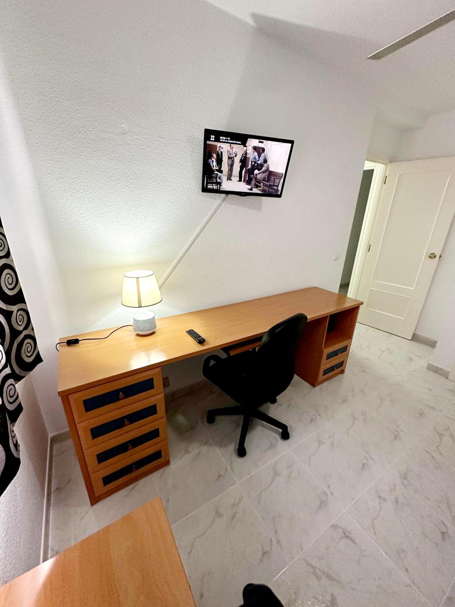 Malaga Oeste Parking-Wifi-Piscina Екстер'єр фото